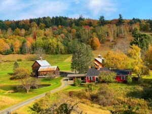 Fall Foliage Road Trip to Vermont | Mr n Mrs Traveler